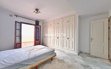 Property slide 22