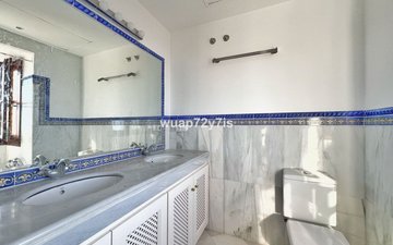 Property slide 27