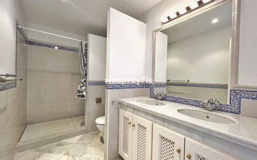 Property slide 28