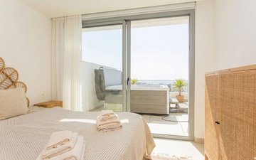Property slide 25