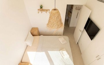 Property slide 30