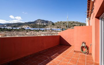 Property slide 33