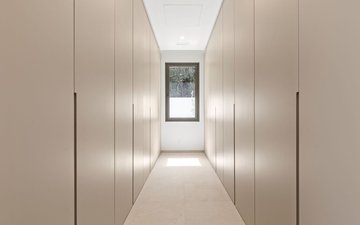 Property slide 20