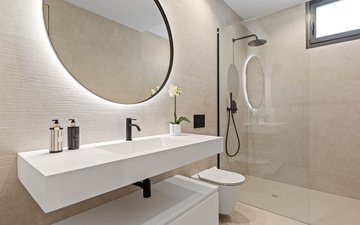 Property slide 46