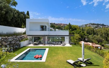 Property slide 52
