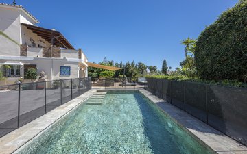 Property slide 45
