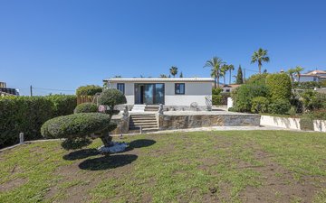 Property slide 50