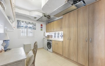 Property slide 66