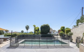 Property slide 71