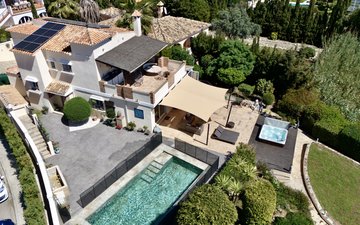 Property slide 76