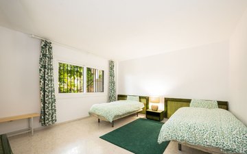 Property slide 17