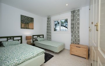 Property slide 19