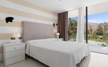 Property slide 19