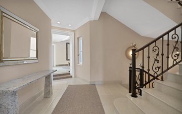Property slide 10