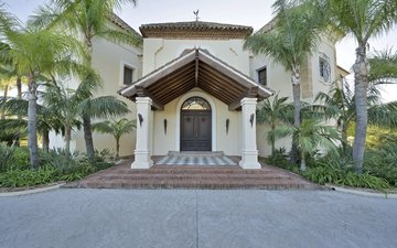 Property slide 35