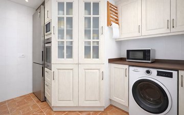 Property slide 16