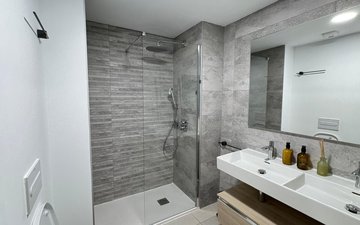 Property slide 20