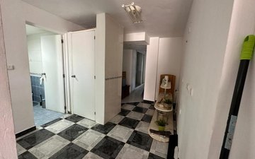 Property slide 16