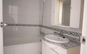 Property slide 23