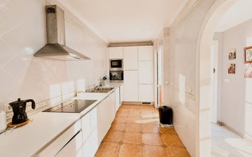 Property slide 24