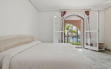 Property slide 15