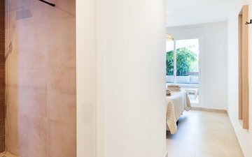 Property slide 19