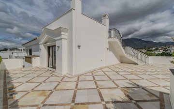 Property slide 16