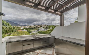 Property slide 21