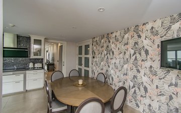 Property slide 25