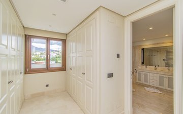 Property slide 51