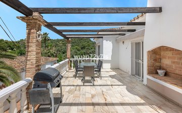 Property slide 11