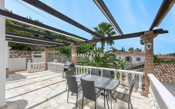 Property slide 19