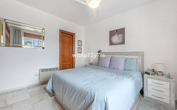 Property slide 21