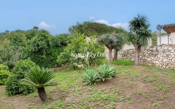 Property slide 40