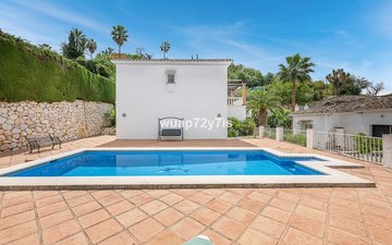 Property slide 42