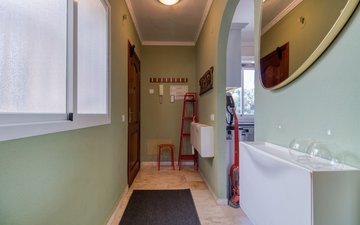 Property slide 22