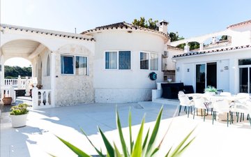 Property slide 33
