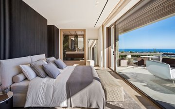 Property slide 18