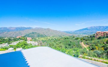 Property slide 22
