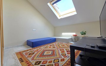 Property slide 14