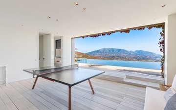 Property slide 44