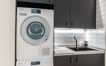 Property slide 61