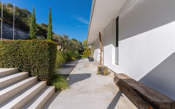 Property slide 65
