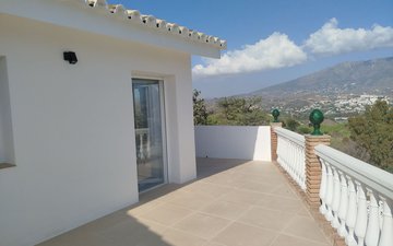 Property slide 21
