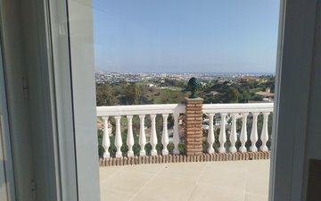 Property slide 25