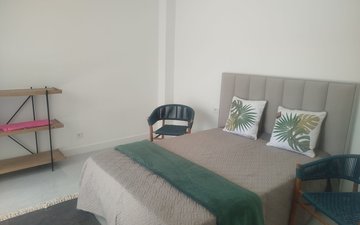 Property slide 61
