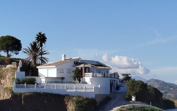 Property slide 89