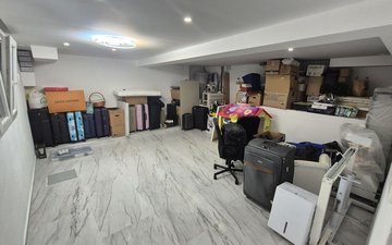 Property slide 28