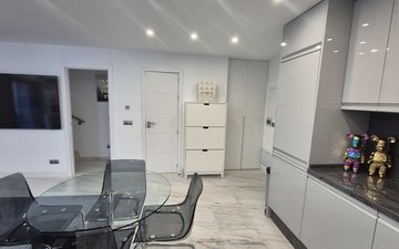 Property slide 5