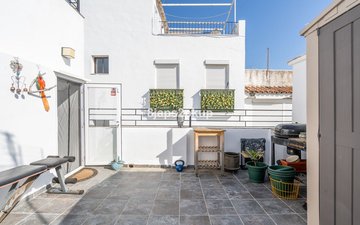 Property slide 17